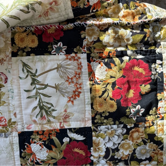 Floral Patchwork Quilted coat - Picture 8 of 8